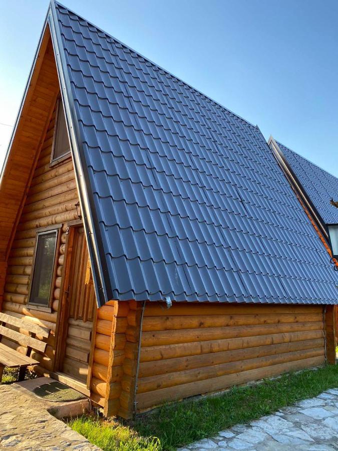 Lolini Bungalovi Novi Sad Exteriör bild