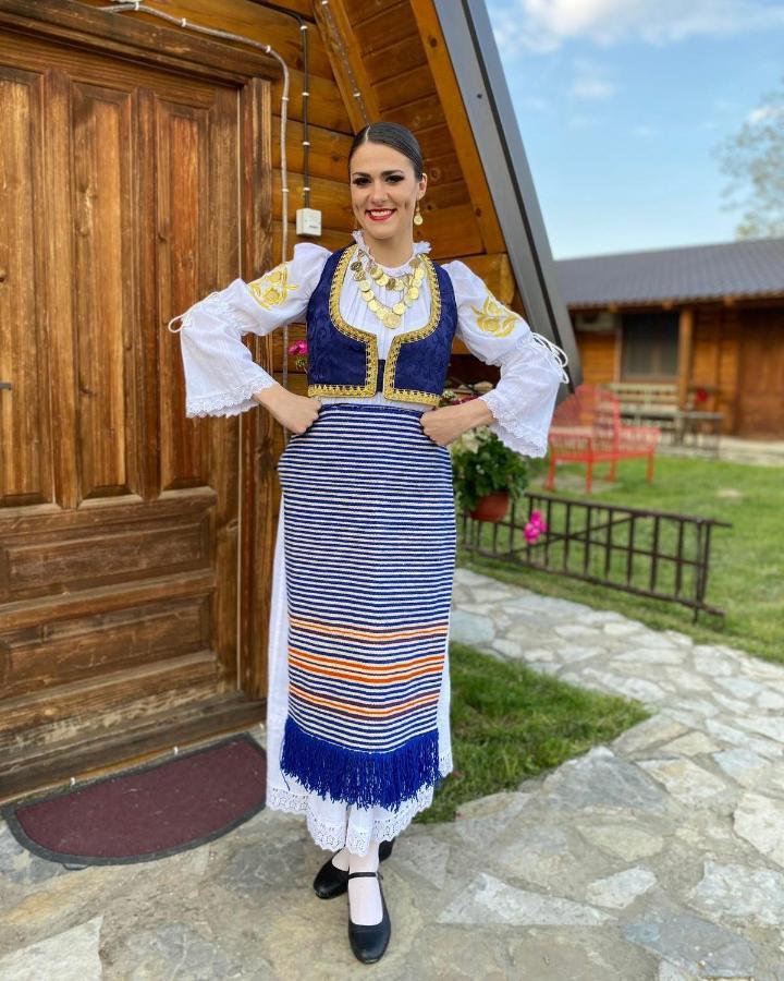 Lolini Bungalovi Novi Sad Exteriör bild